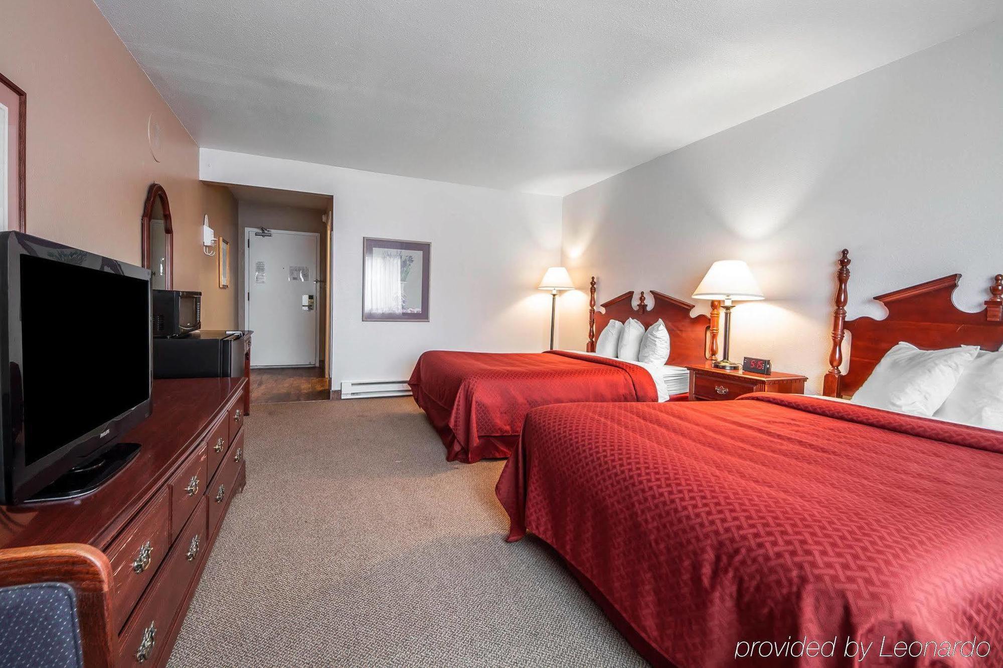 Ramada Bayside & 3*